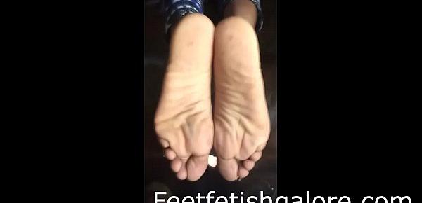  Homemade Comp of 11 Models Sprayed Feet Soles Preview